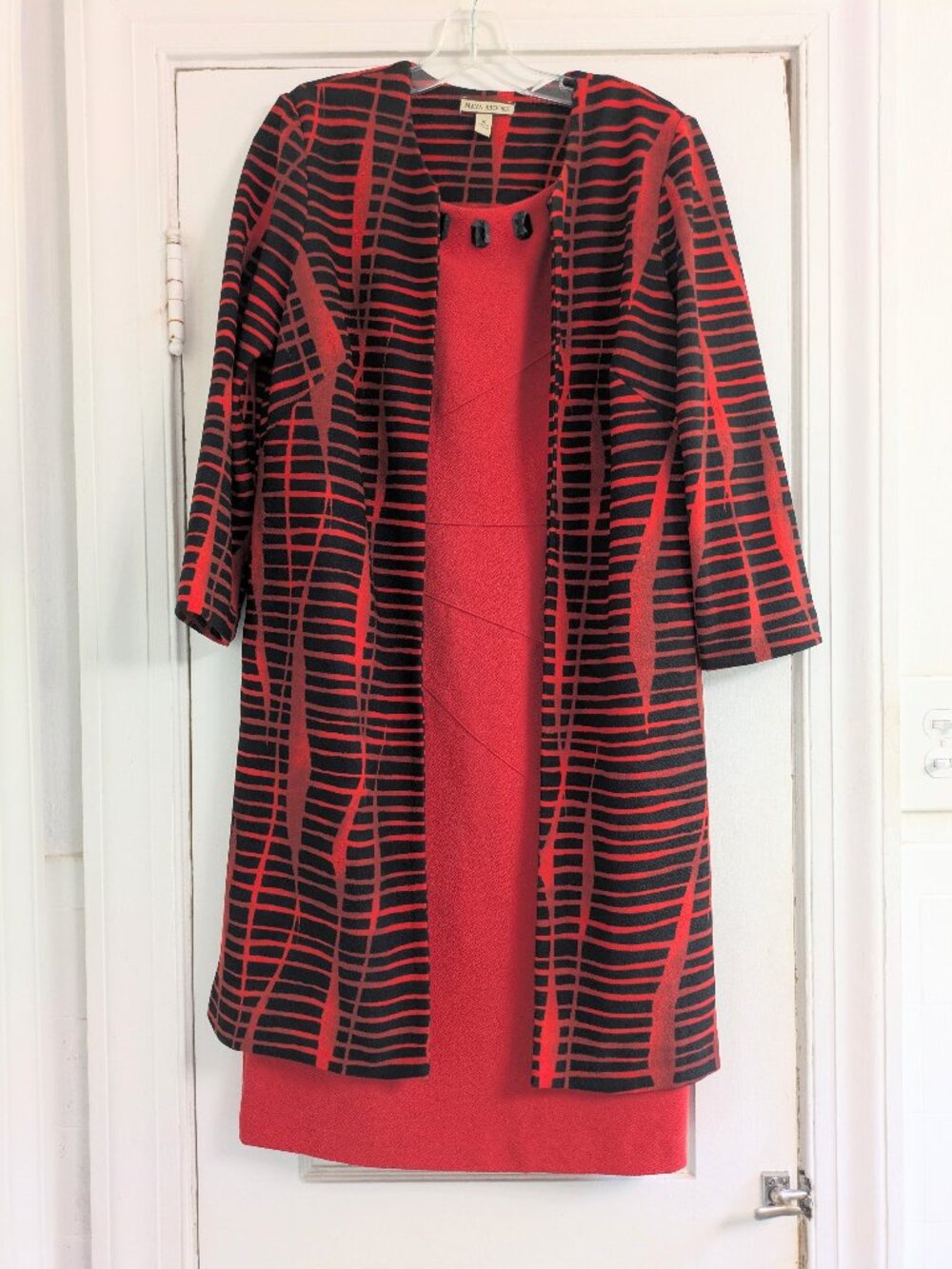 Maya Brooke Red Dress & Black/Red Geometric Duster Jacket Set - Size 10